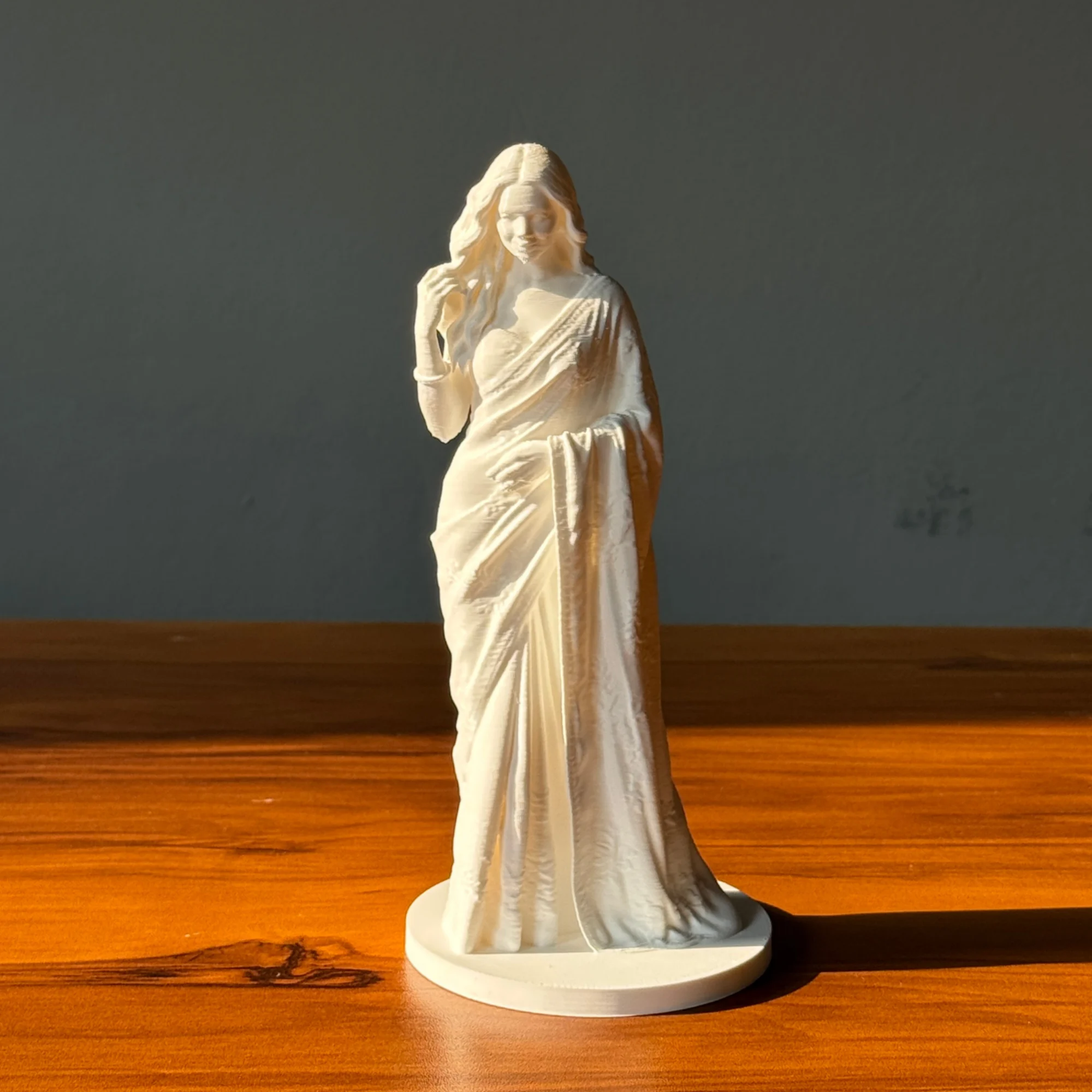 The finished miniature made from that photo